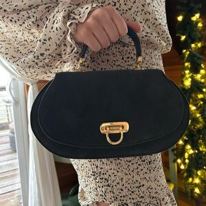 Black soft purse no brand new !
